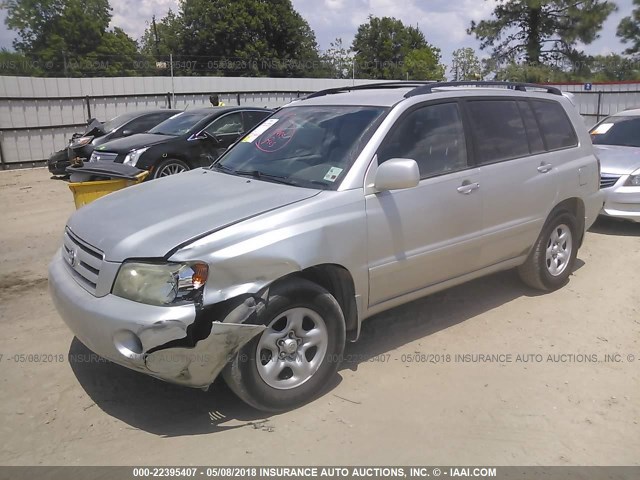 JTEDP21A150056581 - 2005 TOYOTA HIGHLANDER LIMITED SILVER photo 2