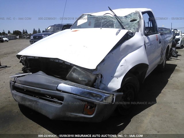 5TENL42N6YZ701862 - 2000 TOYOTA TACOMA WHITE photo 6