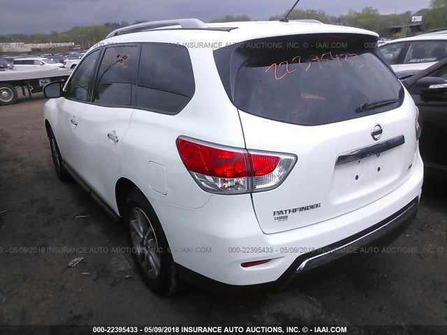 5N1AR2MM4GC642826 - 2016 NISSAN PATHFINDER S/SV/SL/PLATINUM WHITE photo 3