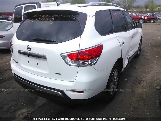 5N1AR2MM4GC642826 - 2016 NISSAN PATHFINDER S/SV/SL/PLATINUM WHITE photo 4