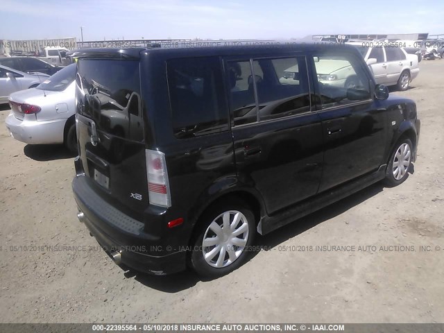 JTLKT334X40158372 - 2004 TOYOTA SCION XB BLACK photo 4