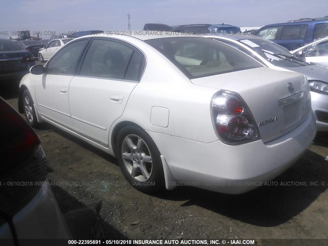 1N4AL11DX5N912427 - 2005 NISSAN ALTIMA S/SL WHITE photo 3