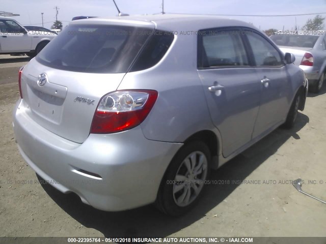 2T1KU40E39C149702 - 2009 TOYOTA COROLLA MATRIX  SILVER photo 4