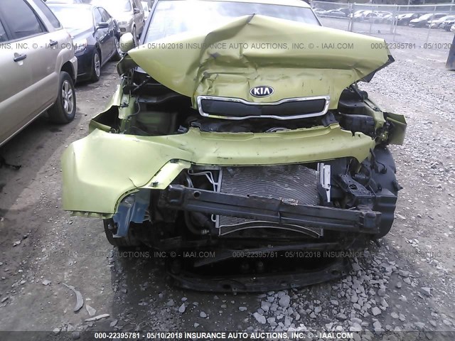 KNDJN2A20E7723458 - 2014 KIA SOUL GREEN photo 6