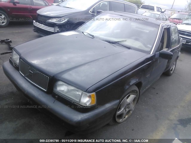 YV1LS571XS1210583 - 1995 VOLVO 850 BLACK photo 2