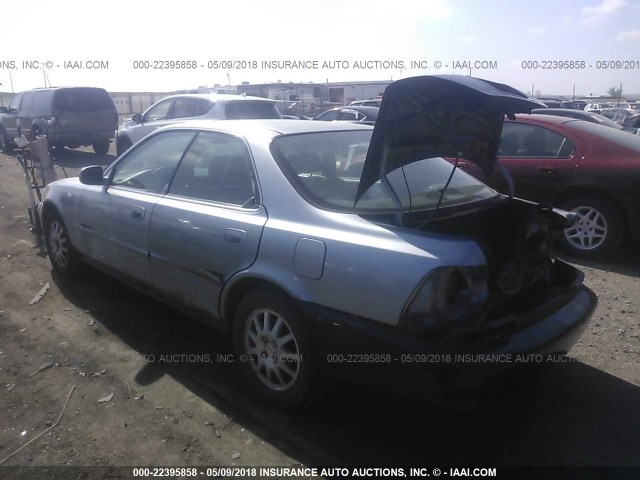 JH4UA2652WC002948 - 1998 ACURA 2.5TL SILVER photo 3