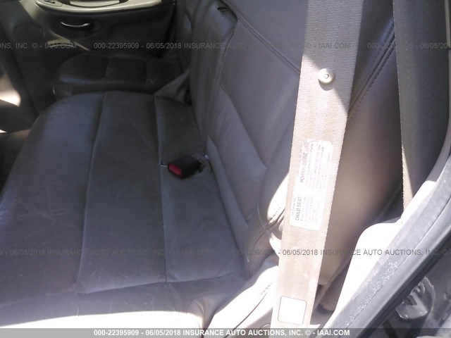 5LMPU28L8WLJ25910 - 1998 LINCOLN NAVIGATOR BLACK photo 8