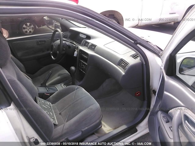 JT2BF22K8V0044099 - 1997 TOYOTA CAMRY LE/XLE Ağ foto 5
