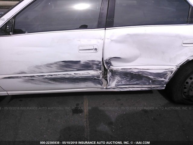 JT2BF22K8V0044099 - 1997 TOYOTA CAMRY LE/XLE Ağ foto 6