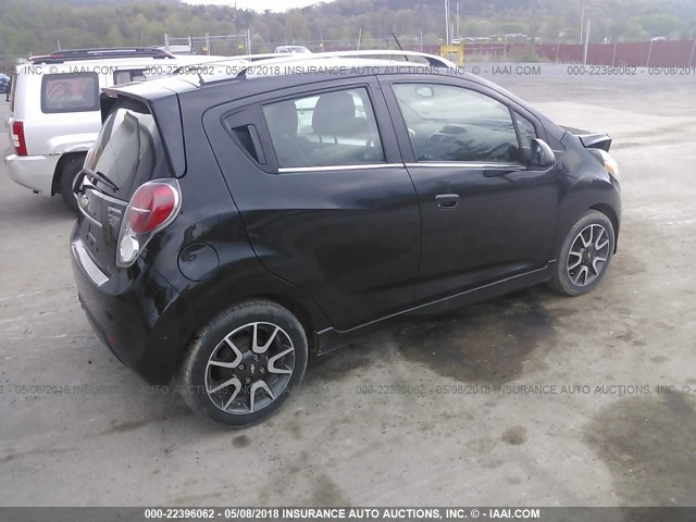 KL8CF6S90DC512400 - 2013 CHEVROLET SPARK 2LT BLACK photo 4