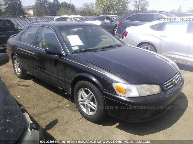 JT2BG22K0Y0401101 - 2000 TOYOTA CAMRY CE/LE/XLE 黑色 照片 1
