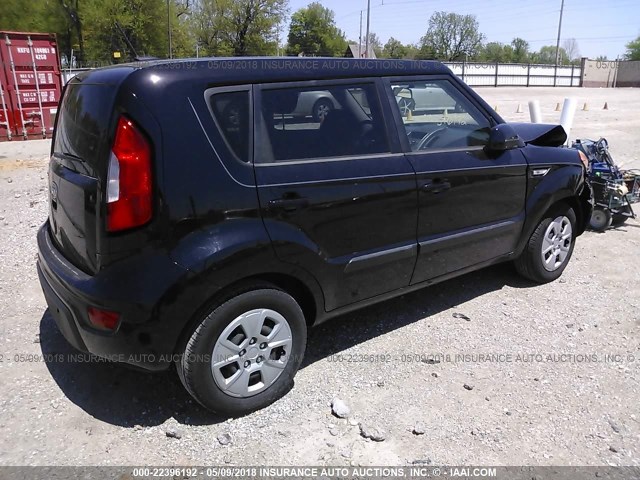 KNDJT2A59C7417517 - 2012 KIA SOUL BLACK photo 4