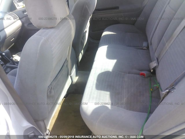 4T1BF32K25U609691 - 2005 TOYOTA CAMRY LE/XLE/SE 银色 照片 8