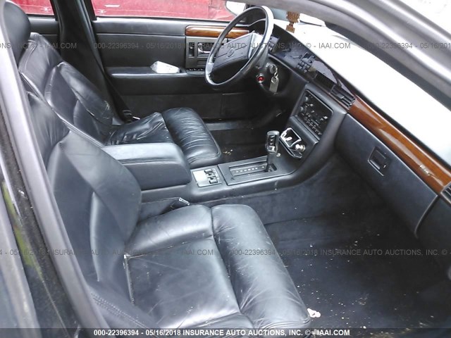 1G6KS53B1NU821706 - 1992 CADILLAC SEVILLE BLACK photo 5