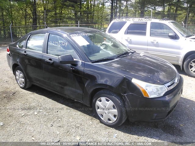 1FAHP34N88W170501 - 2008 FORD FOCUS S/SE BLACK photo 1