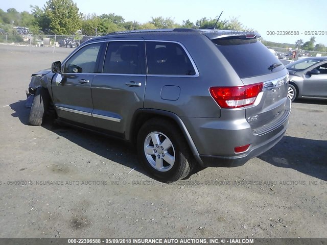 1C4RJFAG0CC345440 - 2012 JEEP GRAND CHEROKEE LAREDO GRAY photo 3