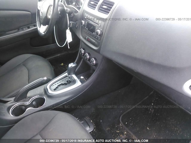 1C3CDZCB1DN590712 - 2013 DODGE AVENGER SXT BLACK photo 5