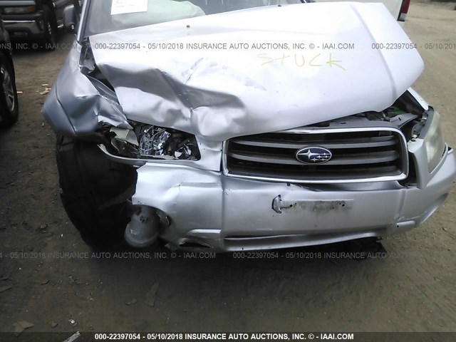 JF1SG65634G755442 - 2004 SUBARU FORESTER 2.5XS 银色 照片 6