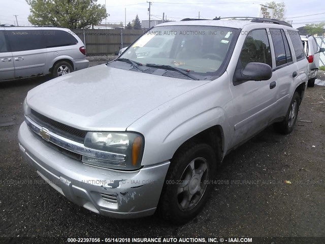 1GNDT13SX72253635 - 2007 CHEVROLET TRAILBLAZER LS/LT SILVER photo 2