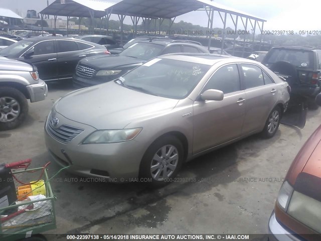 4T1BB46K68U044605 - 2008 TOYOTA CAMRY HYBRID GOLD photo 2