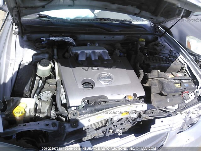 JN1DA31D93T516199 - 2003 NISSAN MAXIMA GLE/GXE/SE SILVER photo 10