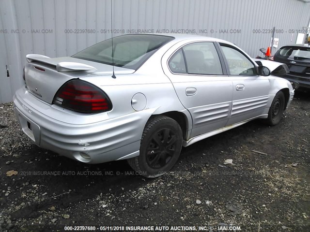 1G2NF52F42C269630 - 2002 PONTIAC GRAND AM SE1 SILVER photo 4