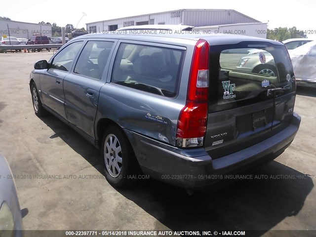 YV1SW61T132320451 - 2003 VOLVO V70 Light Blue photo 3