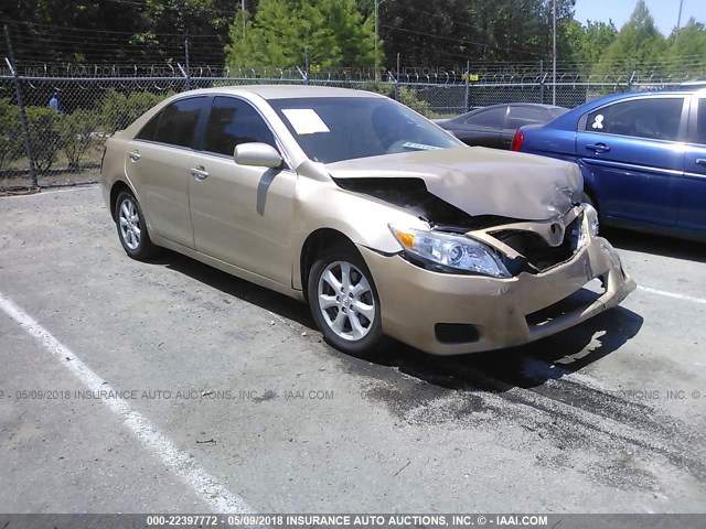 4T1BF3EK5BU200625 - 2011 TOYOTA CAMRY SE/LE/XLE 金色 照片 1