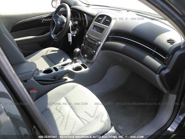 1G11B5SL3EF235010 - 2014 CHEVROLET MALIBU LS 灰色 照片 5