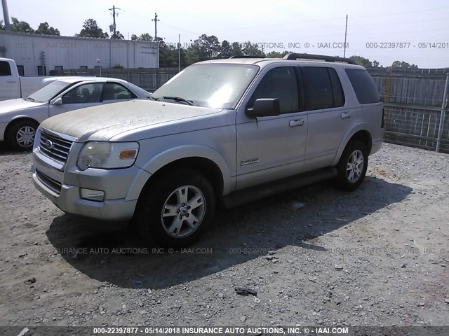 1FMEU63E97UB32712 - 2007 FORD EXPLORER XLT SILVER photo 2