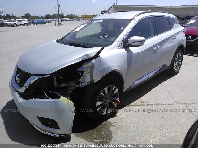 5N1AZ2MH5JN123606 - 2018 NISSAN MURANO S/SL/SV/PLATINUM SILVER photo 2