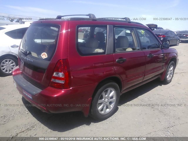 JF1SG65635H719455 - 2005 SUBARU FORESTER 2.5XS RED photo 4