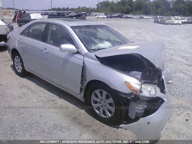 4T1BK46KX8U562989 - 2008 TOYOTA CAMRY LE/XLE/SE ნაცრისფერი ფოტო 1