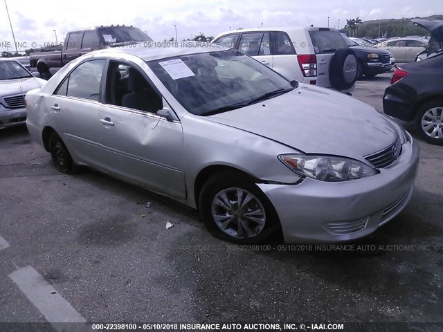 4T1BE32K25U632875 - 2005 TOYOTA CAMRY LE/XLE/SE TAN photo 1