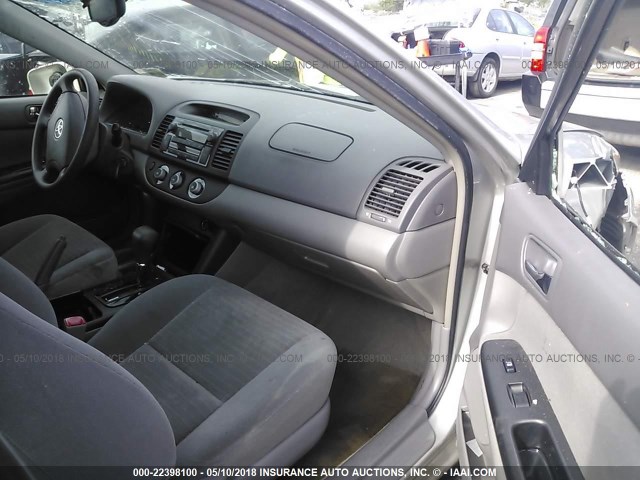 4T1BE32K25U632875 - 2005 TOYOTA CAMRY LE/XLE/SE TAN photo 5