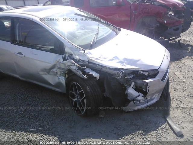 1FADP3H28HL256486 - 2017 FORD FOCUS SEL SILVER photo 6