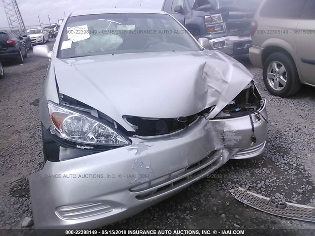 4T1BE32K03U744393 - 2003 TOYOTA CAMRY LE/XLE/SE ვერცხლისფერი ფოტო 6