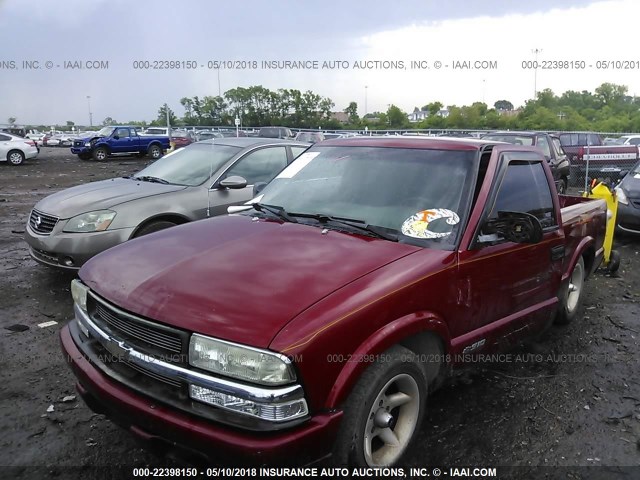 1GCCS1450Y8309564 - 2000 CHEVROLET S TRUCK S10 MAROON photo 2