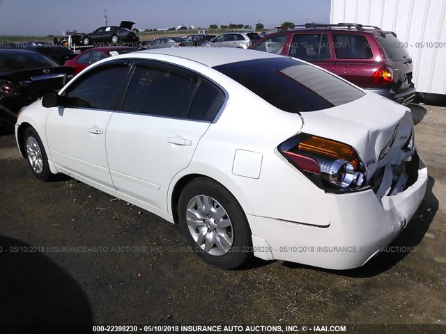 1N4AL2AP5CN429540 - 2012 NISSAN ALTIMA S WHITE photo 3