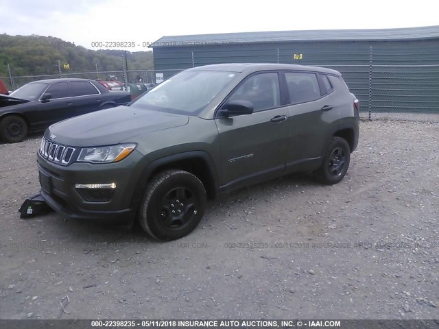 3C4NJDABXJT144167 - 2018 JEEP COMPASS SPORT GREEN photo 2