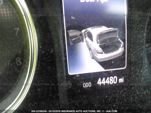 4T1BF1FK8HU636722 - 2017 TOYOTA CAMRY LE/XLE/SE/XSE WHITE photo 7