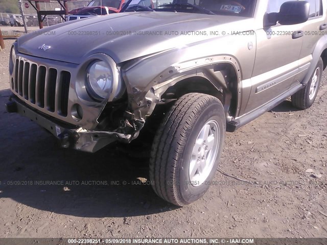 1J4GL48K75W638523 - 2005 JEEP LIBERTY SPORT GOLD photo 6