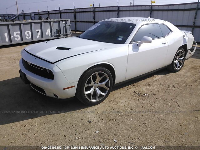 2C3CDZAGXGH317036 - 2016 DODGE CHALLENGER SXT WHITE photo 2