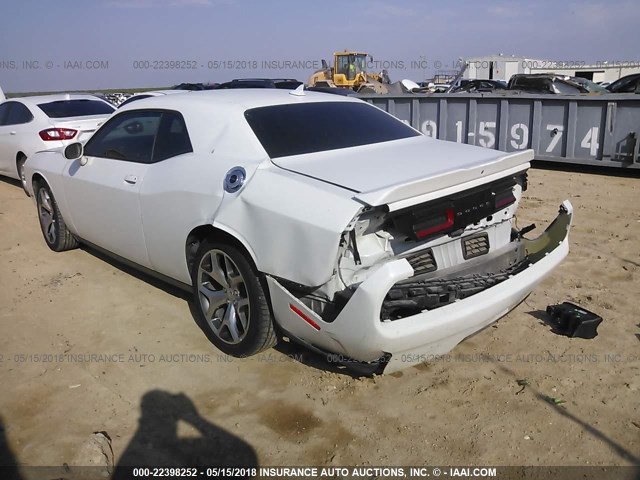 2C3CDZAGXGH317036 - 2016 DODGE CHALLENGER SXT WHITE photo 3