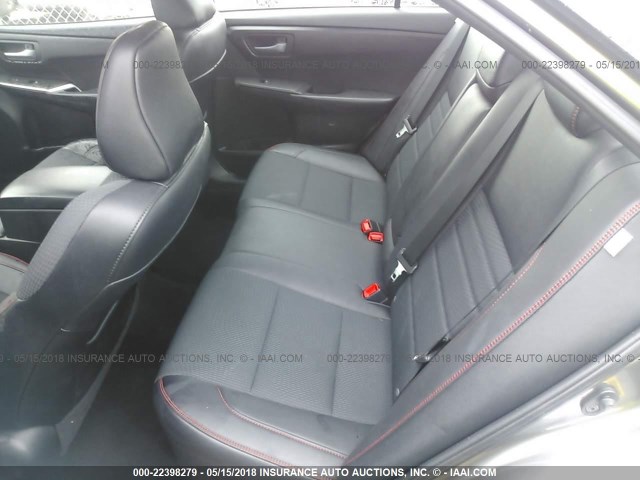 4T1BF1FK3GU118791 - 2016 TOYOTA CAMRY LE/XLE/SE/XSE GRAY photo 8