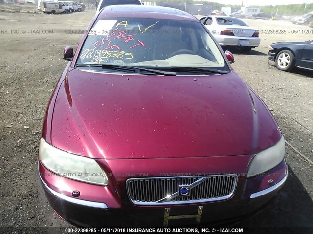 YV1SW592162576325 - 2006 VOLVO V70 2.5T RED photo 6