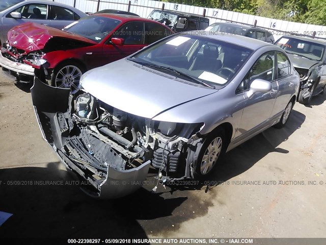 1HGFA46539L000850 - 2009 HONDA CIVIC GX SILVER photo 2