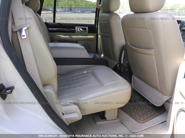 5LMFU28516LJ25891 - 2006 LINCOLN NAVIGATOR 白色 照片 8