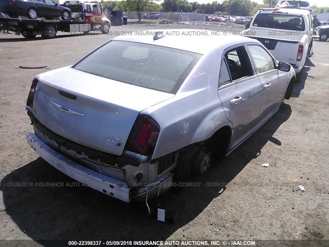 2C3CCABG2GH141327 - 2016 CHRYSLER 300 S SILVER photo 4