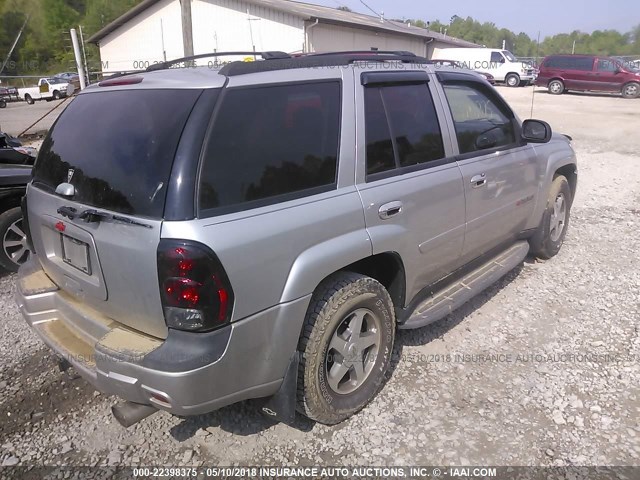 1GNDT13S162169279 - 2006 CHEVROLET TRAILBLAZER LS/LT SILVER photo 4